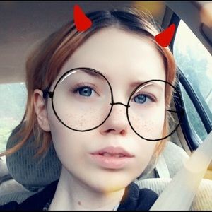 Meet your Posher, Mikayla